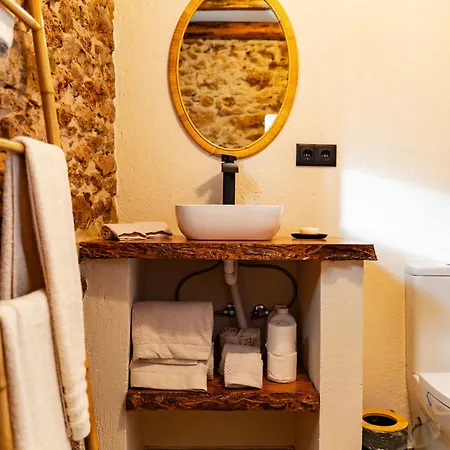 Retiro Do Lavrador بيت ضيافة Alvaiázere